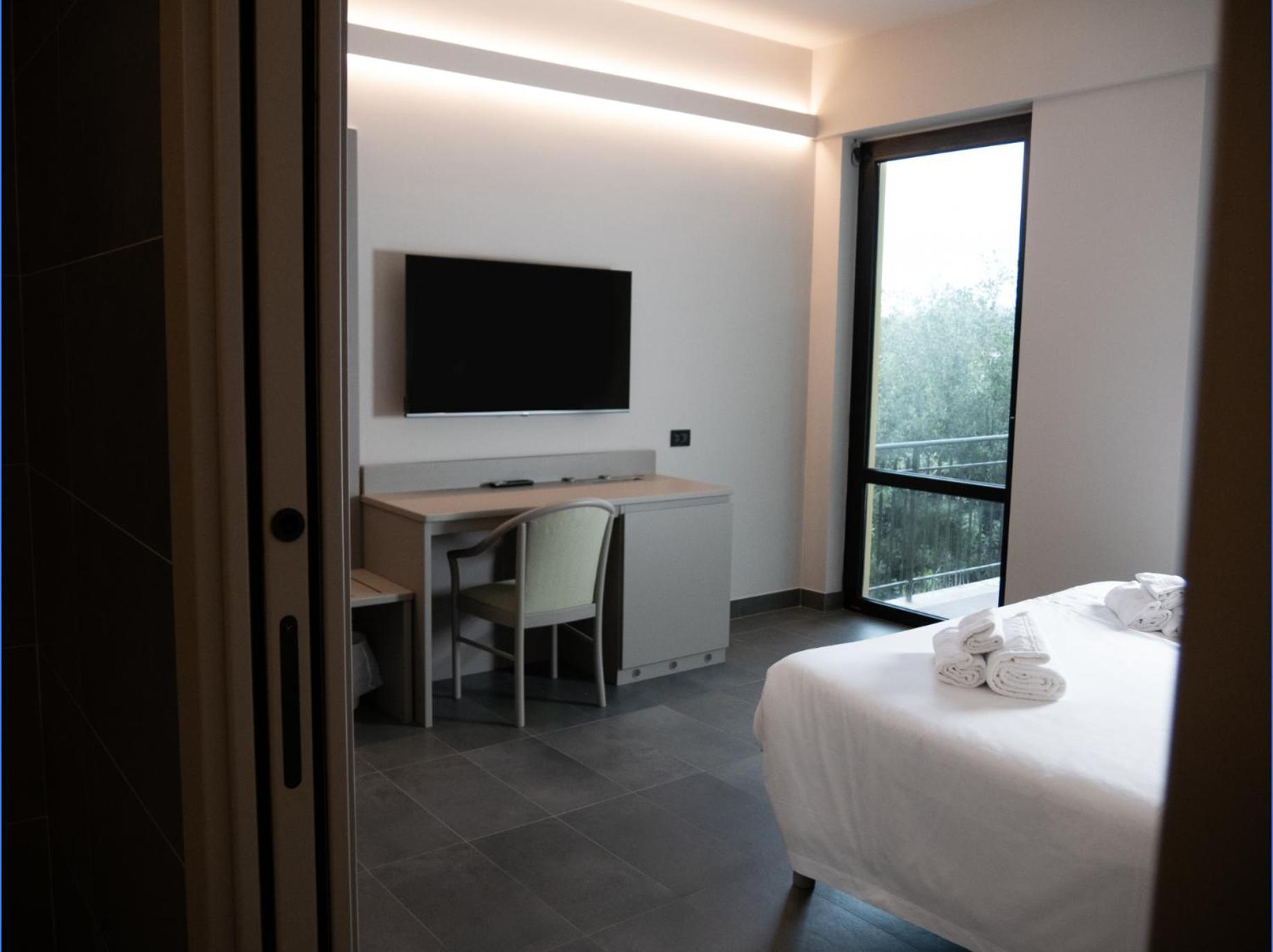 Aldero Hotel Civita Castellana Exterior foto